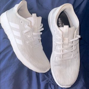 Adidas Women's size 7 ortholite float elevated running shoe